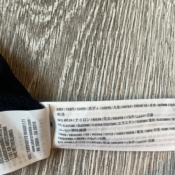 Abercrombie and Fitch Crew Shell Bodysuit - Black medium ribbed thick - Picture 5 of 7